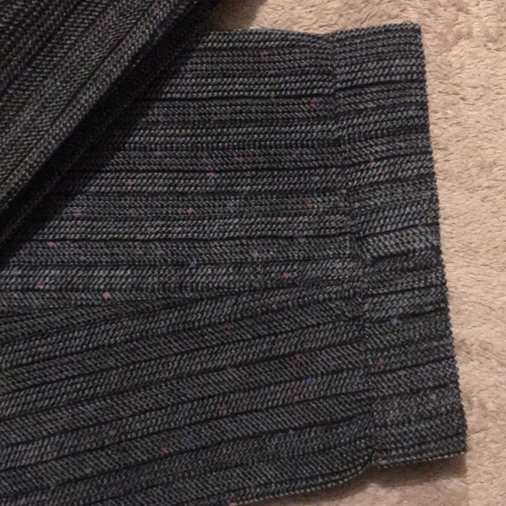 Gray patterned pants - Picture 2 of 5